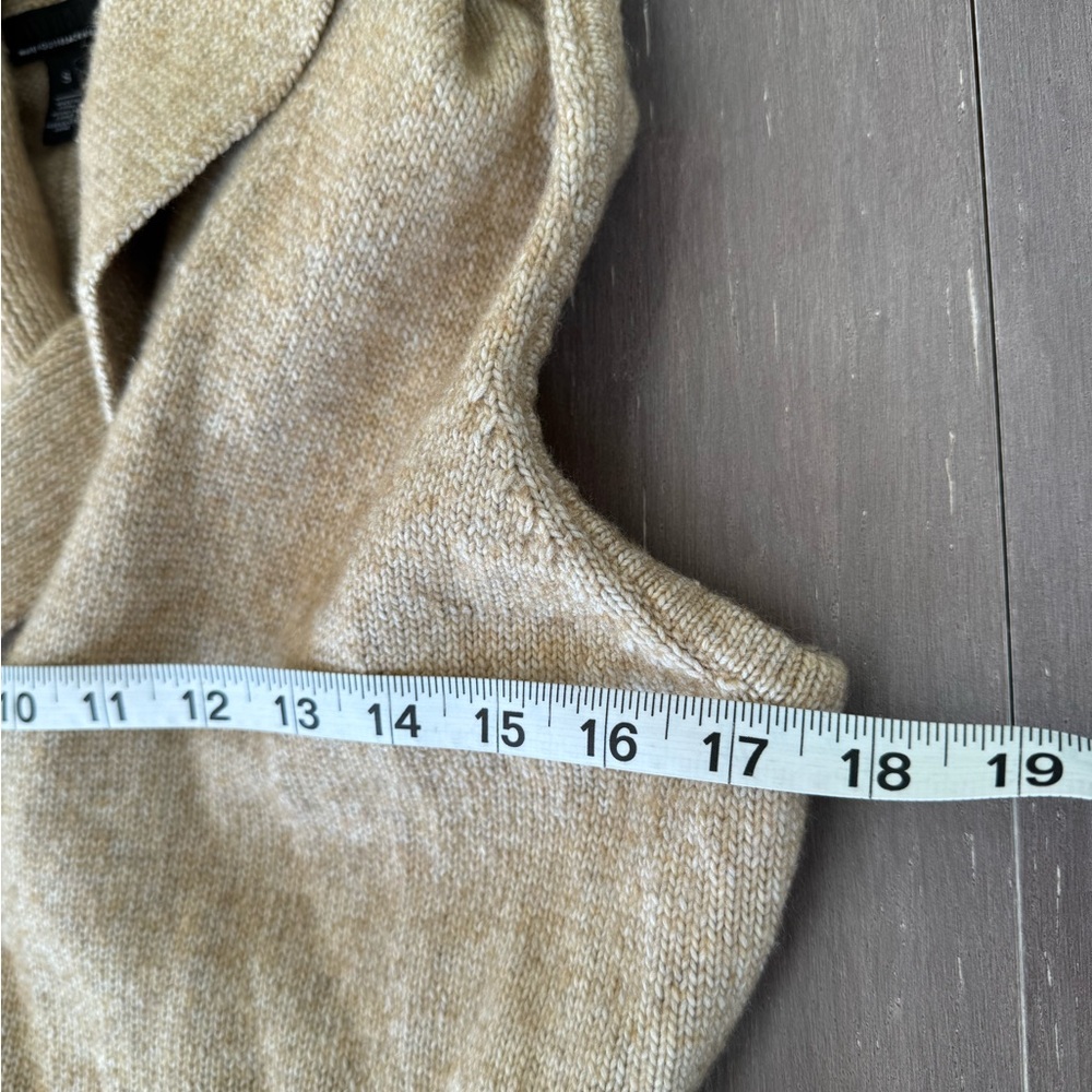 White House Black Market Beige Knit Cardigan - Picture 11 of 16